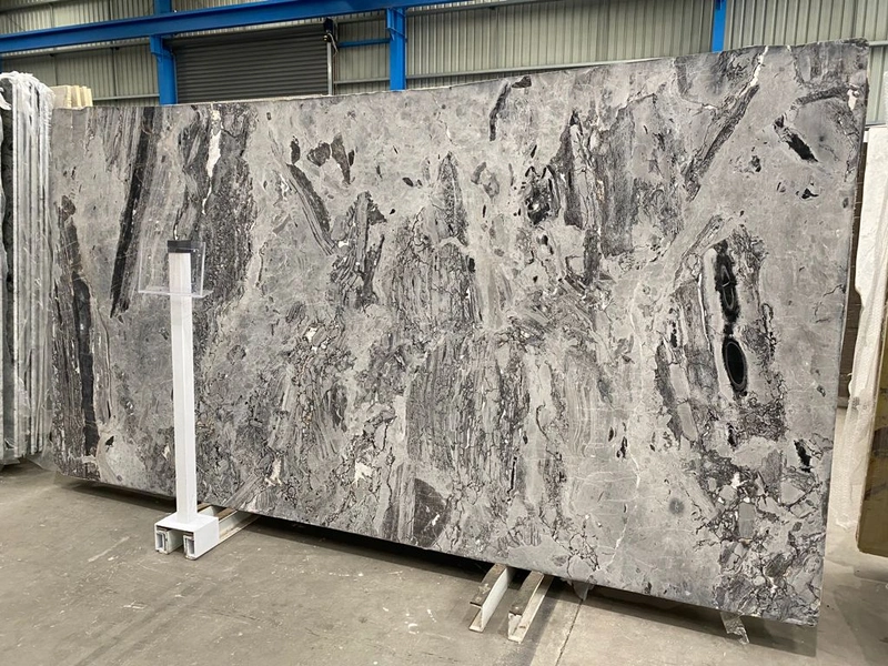 Silver Agate marble &mdash; lot 108