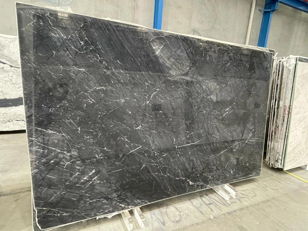 Spider Black full slab