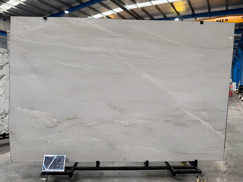 Aurora Gold quartzite &mdash; lot 10994