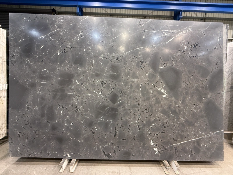 Negresco quartzite &mdash; lot 121H