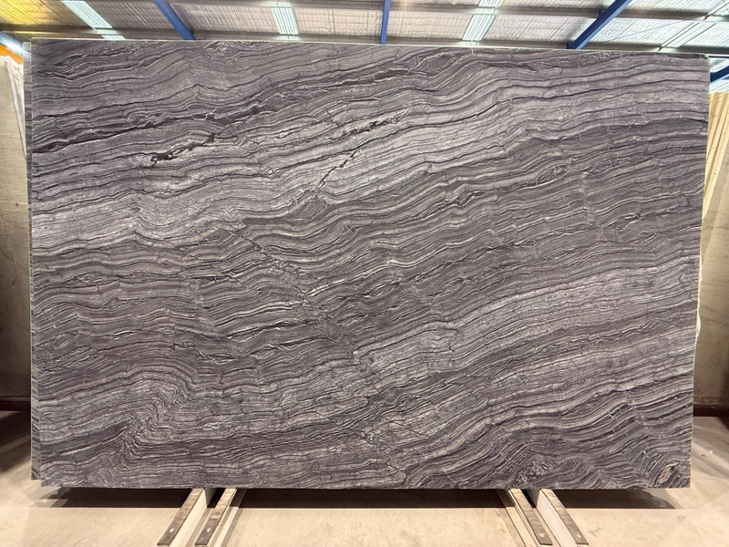 Jurassic marble &mdash; lot 1810
