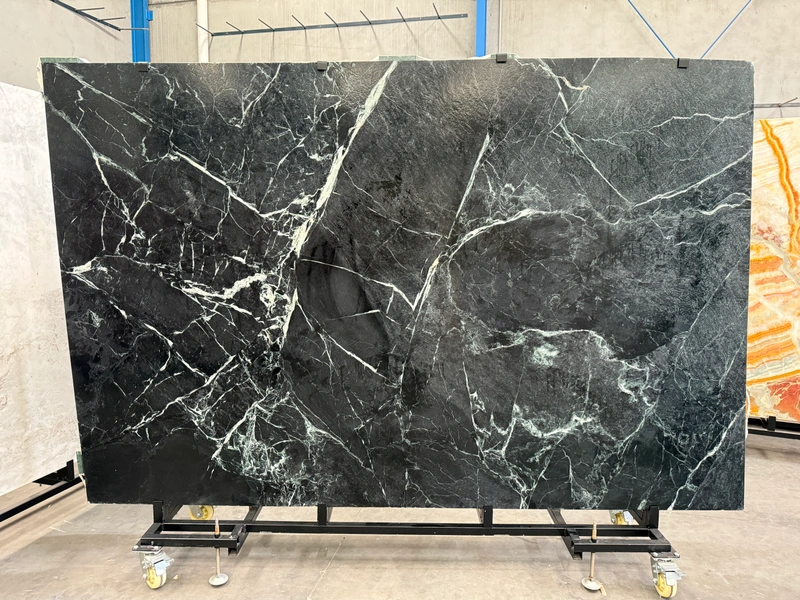 Atlas Green marble &mdash; lot 188L
