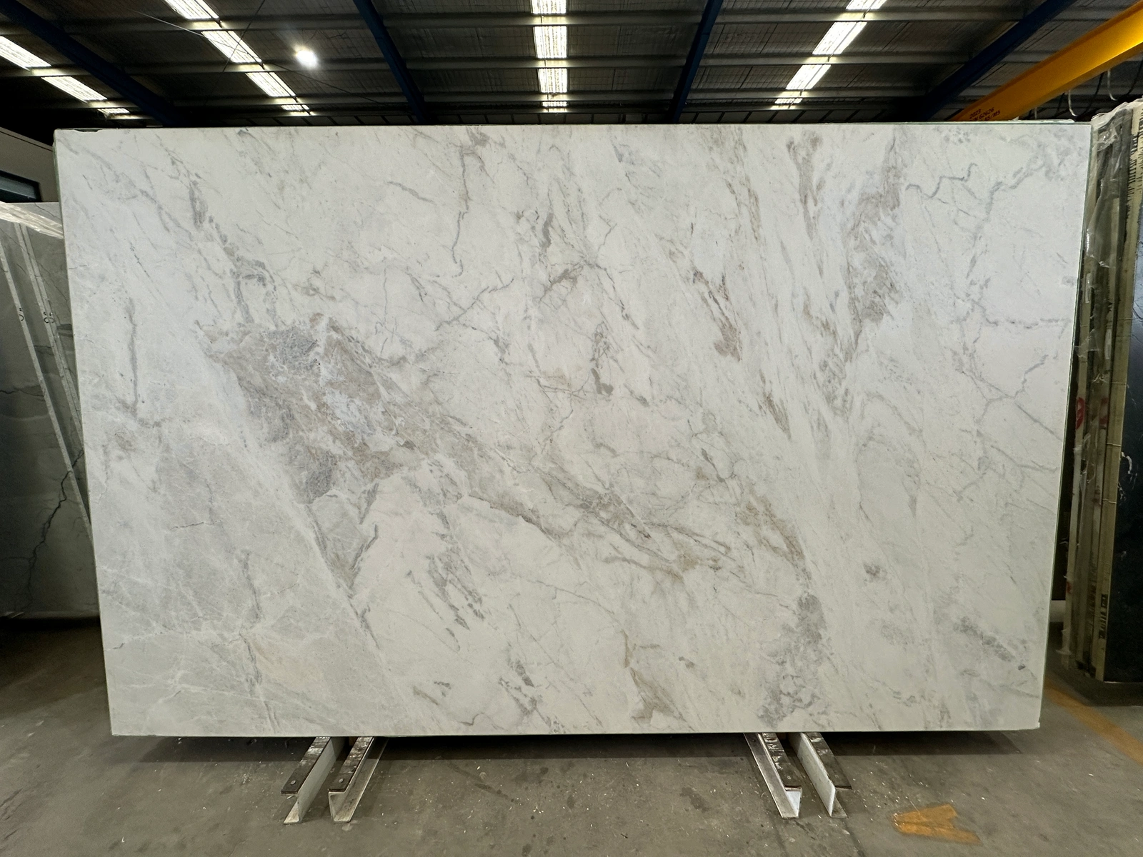 Milano full slab