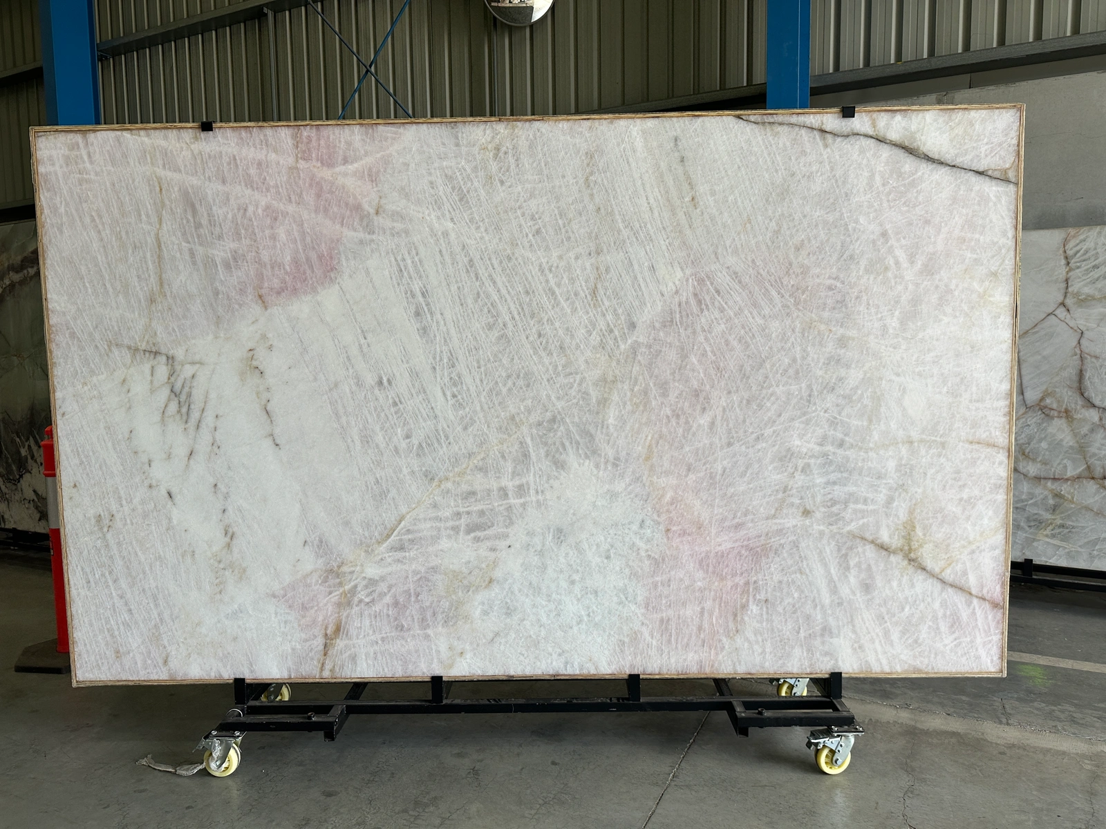 Pink Crystallo full slab