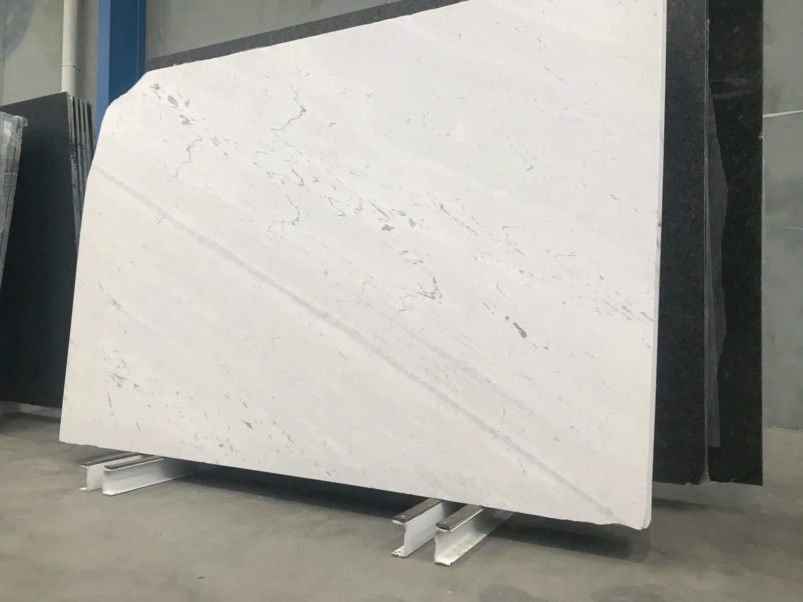 Volakas full slab
