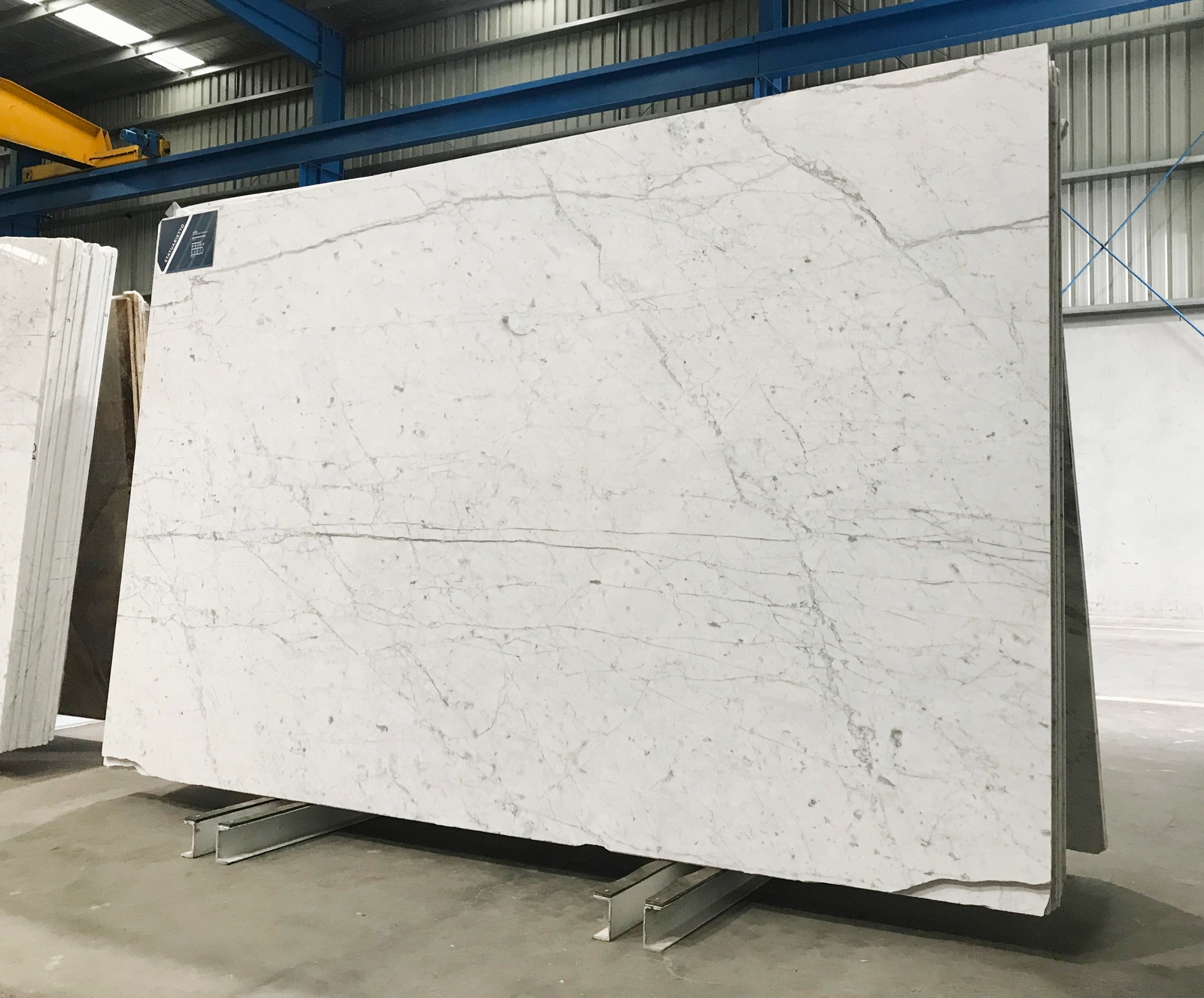Statuarietto Gioia full slab