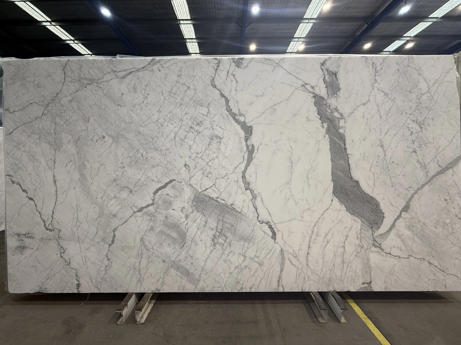 Statuario Extra full slab