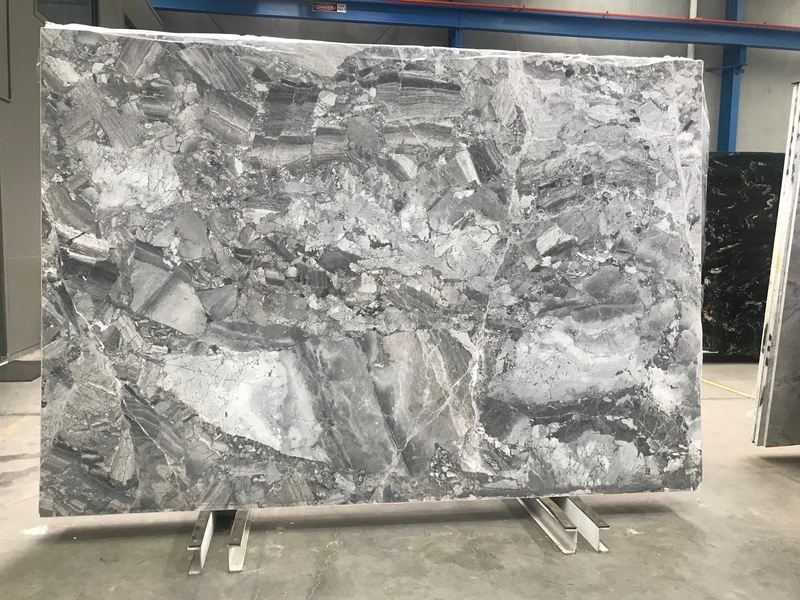 Silver Fantasy Breccia marble &mdash; lot 3030