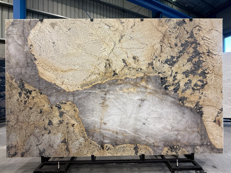 Patagonia Gold quartzite &mdash; lot 307H