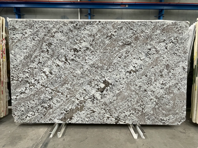 Blue Antico granite &mdash; lot 32232