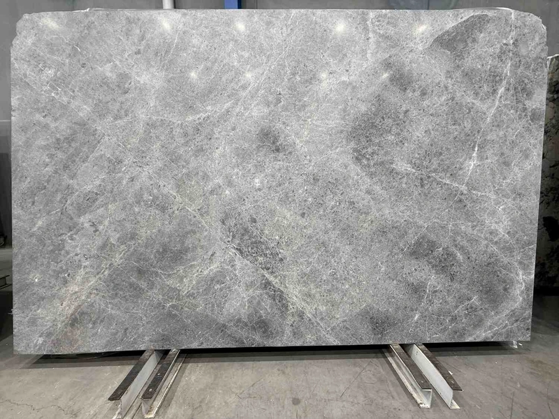 Tundra Grey limestone &mdash; lot 3563