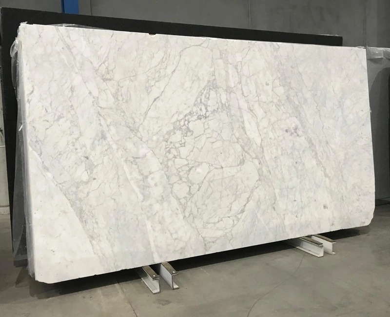 Carrara Extra close up