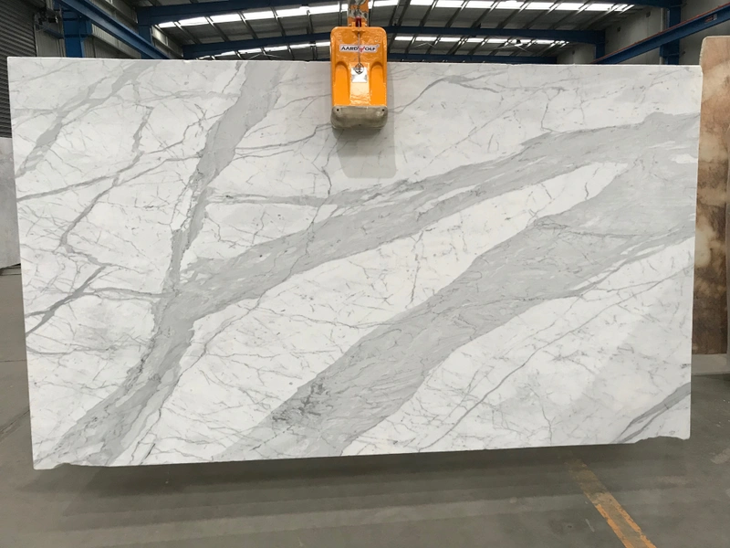 Statuario marble &mdash; lot 81