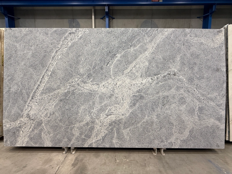 Flinders Blue granite &mdash; lot 813H