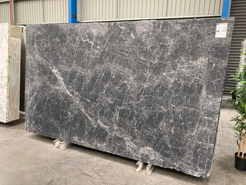 Damastas marble &mdash; lot 9210355
