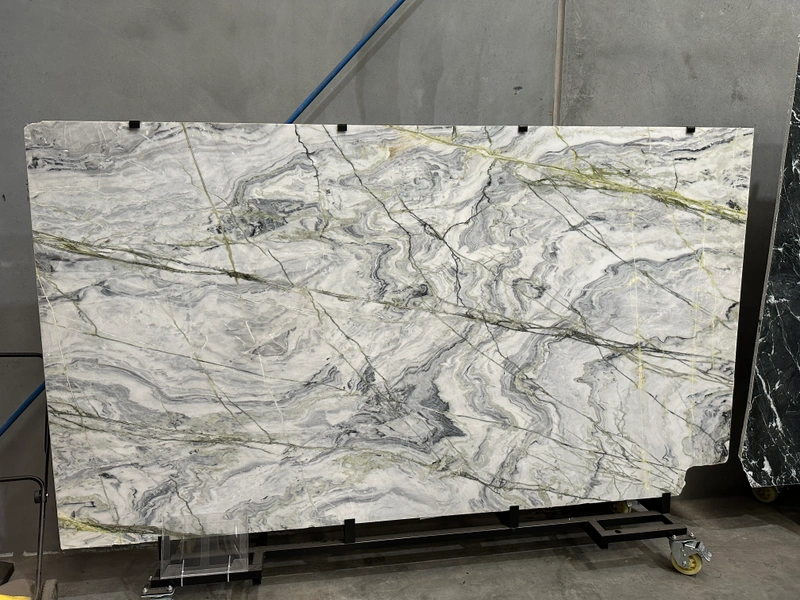 Ice Jade marble &mdash; lot JDE